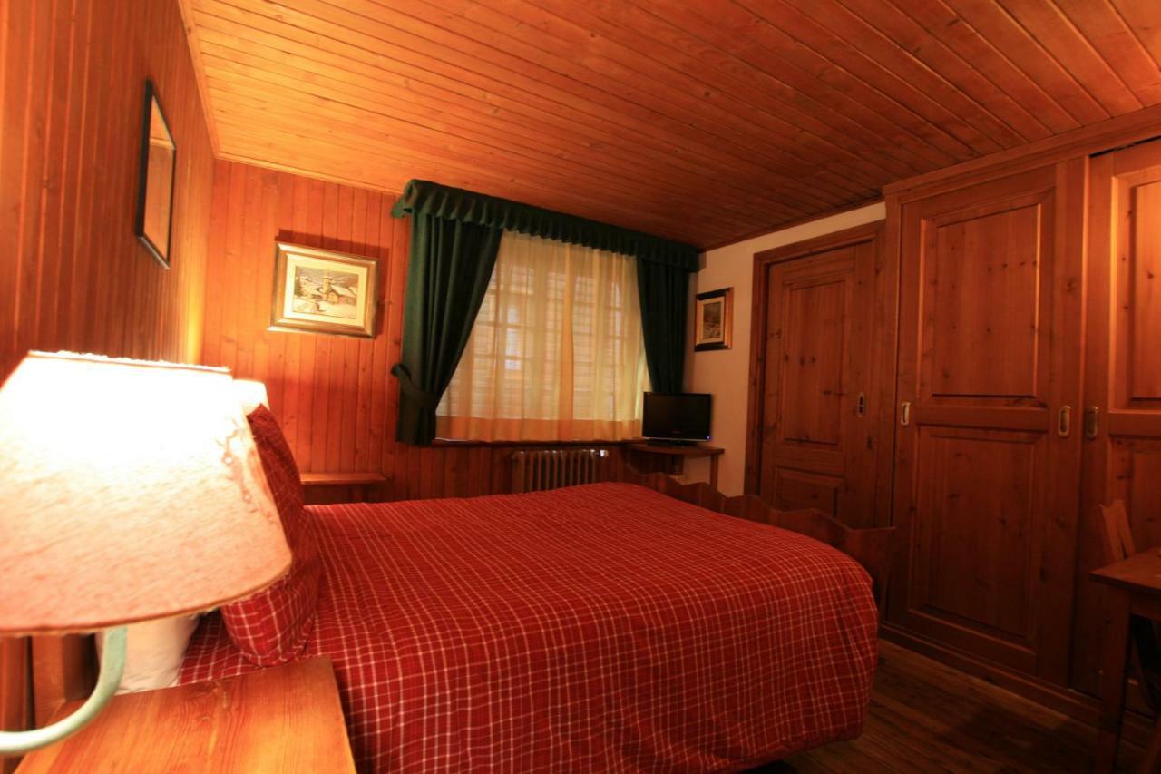 Albergo Villa Anna Maria Champoluc Eksteriør bilde