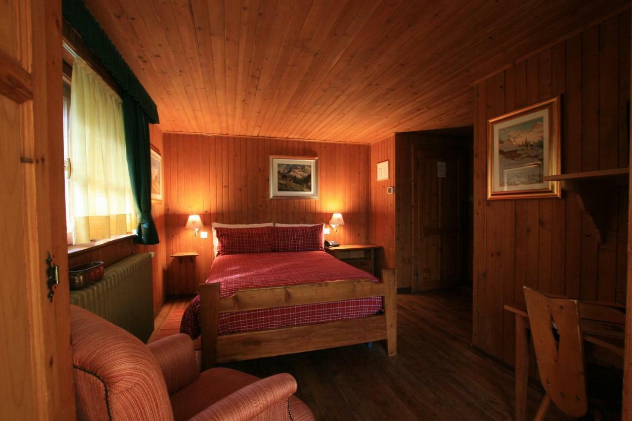 Albergo Villa Anna Maria Champoluc Eksteriør bilde
