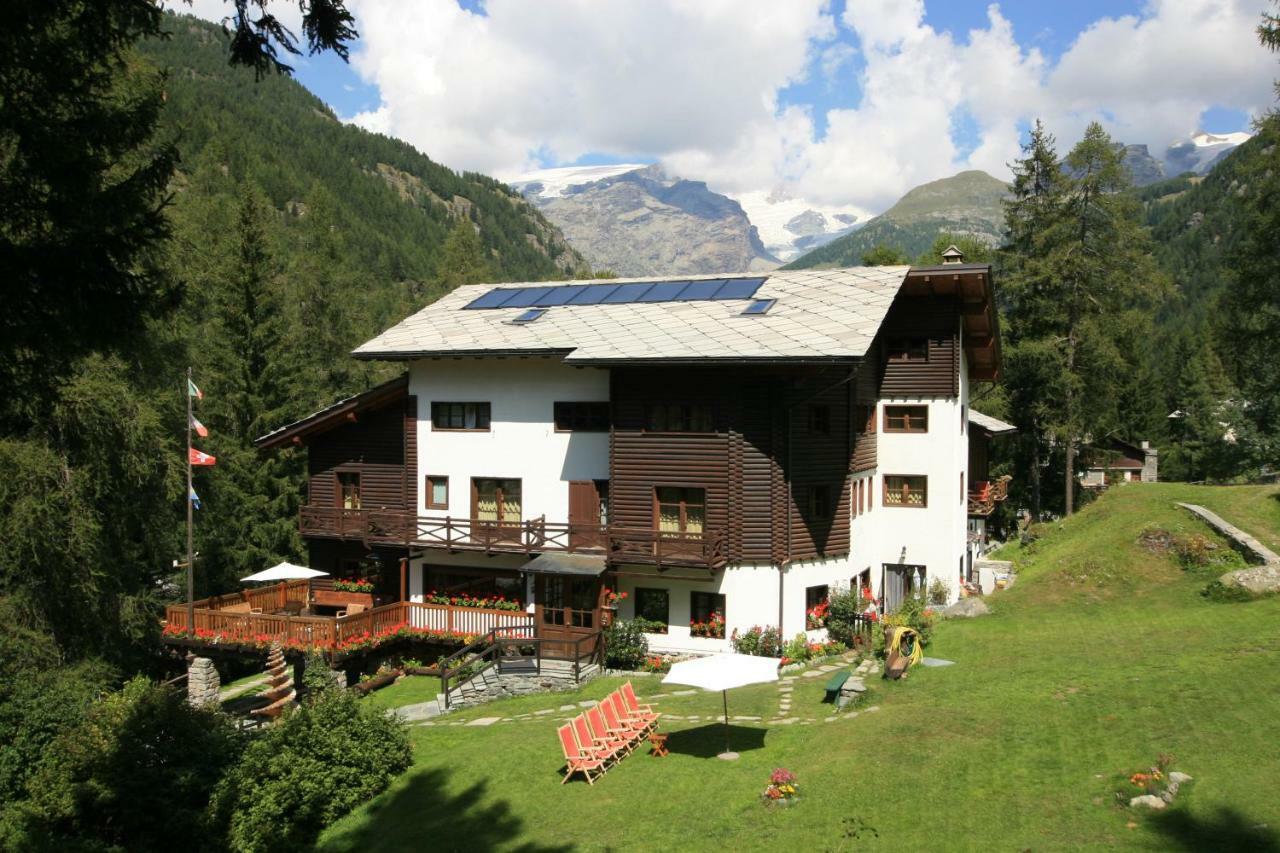 Albergo Villa Anna Maria Champoluc Eksteriør bilde