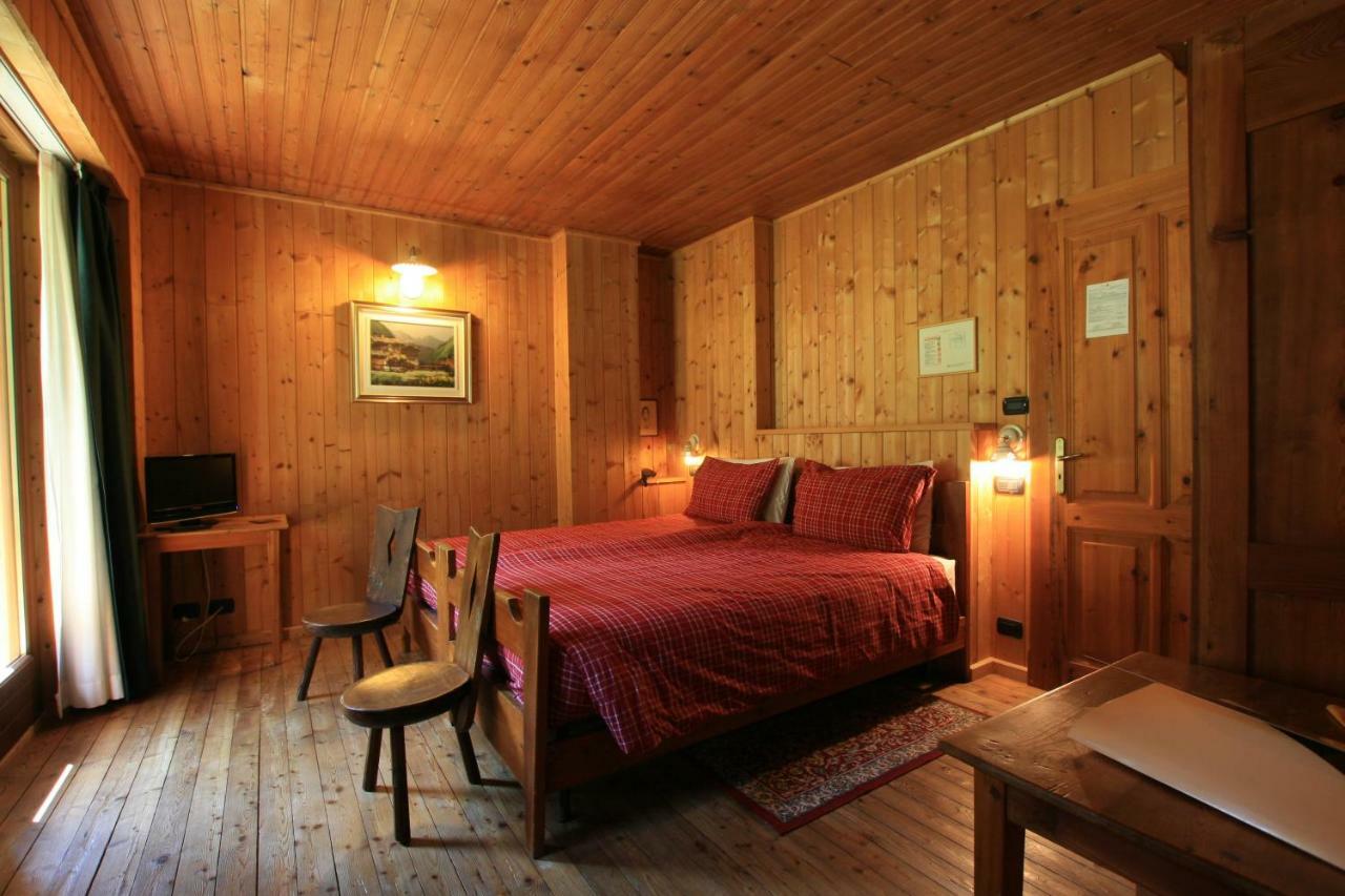 Albergo Villa Anna Maria Champoluc Eksteriør bilde